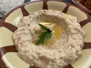 Muhamara  at Beyrouth in Tours