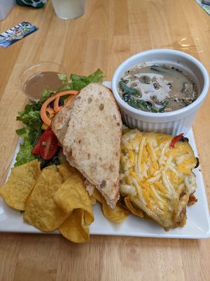  at Cafe Ono in Volcano