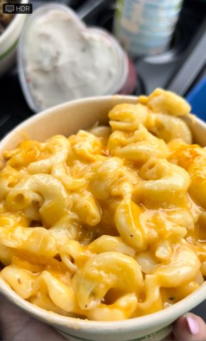 Black Truffle Slappin Mac, Red Velvet in the heart shaped container.  at My V Spot in Jacksonville