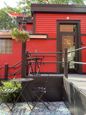 Side door at Familiars Coffee & Tea in Northampton