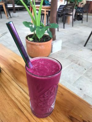 red berry drink at Gracias Vida in La Guajira