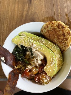 Tofu scramble with ‘bacon'  at Gracias Vida in La Guajira