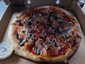 Fungi vegan town at Woody's Pizza in Hebden Bridge