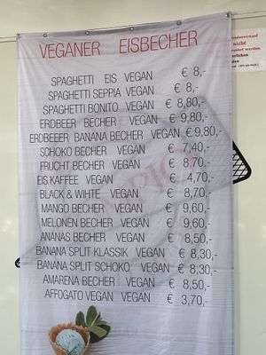 Vegan options    at Eiscafe Olimpio in Frankfurt