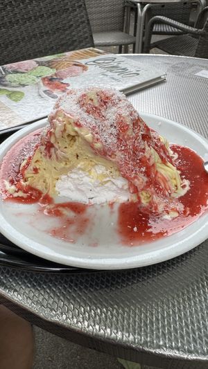   at Eiscafe Olimpio in Frankfurt