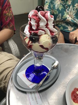   at Eiscafe Olimpio in Frankfurt