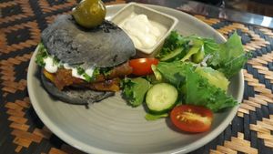 Jackfruit burger at MOODs  in Chiang Mai