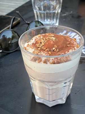 Mousse chocolat cacahuète   at Awen in Vannes