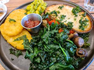 Vegan big breakfast at The Premises in Kensington