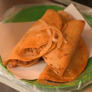 The real mexican fast food  at Los Veganos de Canasta in Mexico City