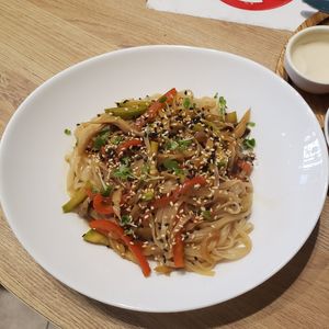 Лапша at Go Vegan Cafe in Batumi