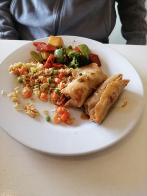 Rollos primavera en el menú del día at Loving Hut - Xalapa in Xalapa