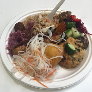 Vegan buffet 🌿🌿 at Loving Hut - Vinohrady in Prague