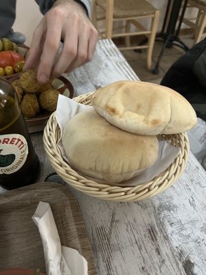Pane arabo  #Veganuary at Atomic Falafel in Florence