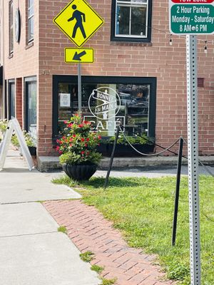 Storefront  at Colburn Cafe in Manchester Center