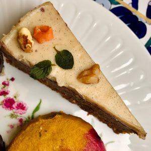 Here Comes the Sun Carrot Cake
 at Rock'n'Raw in Belgrade