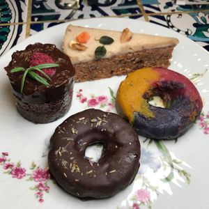 Here comes the sun....One way...Choco Krafna....Rainbow Krawfna... at Rock'n'Raw in Belgrade