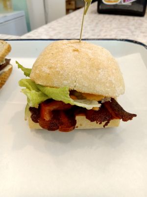 BLT N T at GRASS fed in Rochester