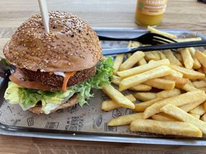 Sieler Edel Pilz Bio Vegan Burger  at KÖÖK in Neuharlingersiel