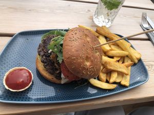 „Black Bean Burger“   at STRÆND in Hornum
