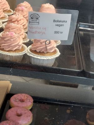  at Herastubbur Bakery in Grindavik