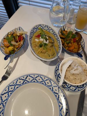 Currys at Bangkok Bistro in Winchester