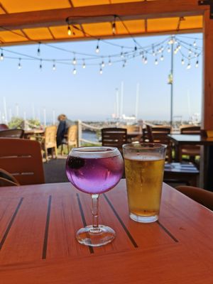 Drinks at Tipsy Tails Restaurant in Alma