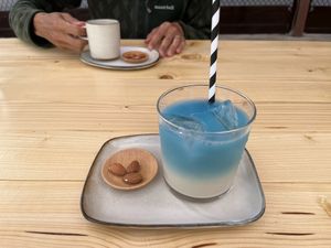 Butterfly Pea Tea and Soy Milk Drink (comes with almonds) at Ska Vi Fika - スカヴィフィーカ in Hirosaki