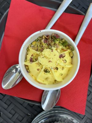 Safran Eis - sehr speziell   at Zarathustra in Cologne