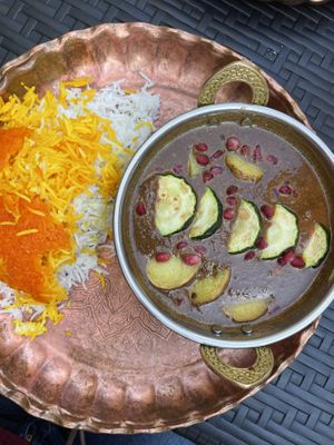 Fesenjan mit Granatapfel   at Zarathustra in Cologne