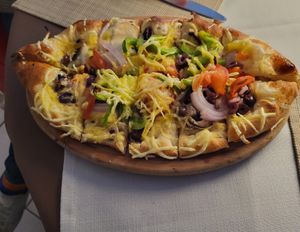 Vegan peinirli at Canadian Pizza in Chalkis