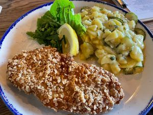 Haferschnitzel  at Dolden Mädel Braugasthaus in Stralsund