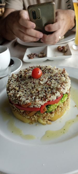 The gorgeous Vegetable Tartar at O Abocanhado in Braga