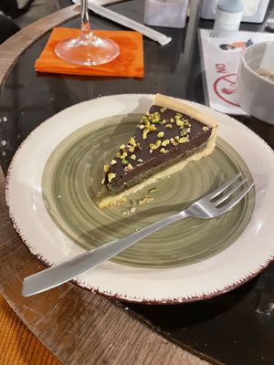 Chocolate pistacho cake  at Di Cane in Gatto in Martignacco