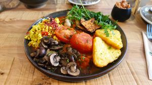 Full English breakfast at Esskalation in Bonn