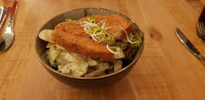 Schnitzel with potato salad at Esskalation in Bonn