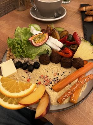 Breakfast Mezze  at Esskalation in Bonn