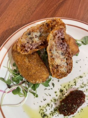 Lumpia  at Little Gangster - 리틀갱스터 in Seoul