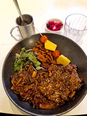 Crispy mushroom bowl😋 at Little Gangster - 리틀갱스터 in Seoul