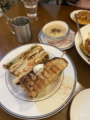 Ji pai sandwich with sweet corn soup  at Little Gangster - 리틀갱스터 in Seoul
