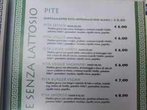 Pitas veganas at Gyrosteria Yannis - Centro Città in Bari