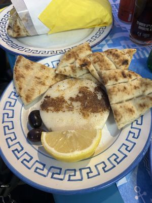 vegan saganki (fried feta)  at Gyrosteria Yannis - Centro Città in Bari
