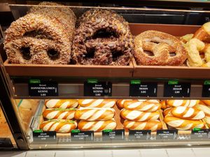 Selection at Brezelkönig in Morges