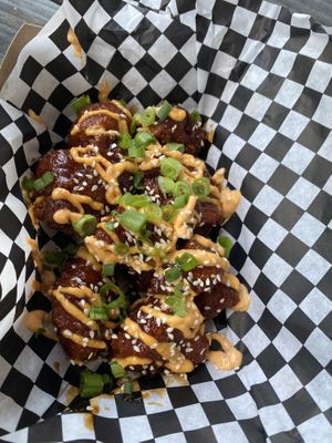 Hunny Garlic Bangers | fried, smothered cauliflower  at Bangin' Vegan Eats in Charleston