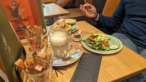  at Bagels & Beans - Raadhuisstraat in Amsterdam