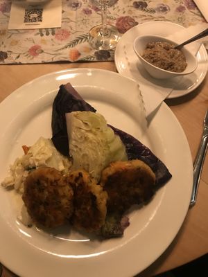 Kürbis-Steckrübentaler at Ratskeller Oldenburg in Oldenburg