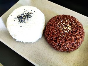 Yin Yang at Peanuts in Hoi An