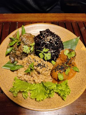  at Peanuts in Hoi An