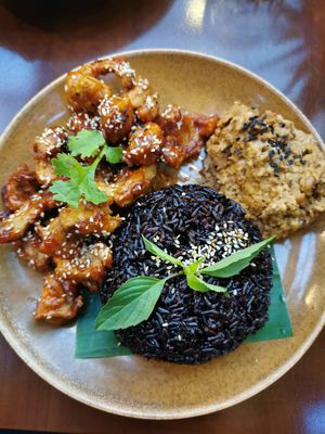 #Veganuary at Peanuts in Hoi An