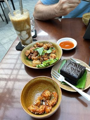 Coconut coffee vegan, orange vegan chicken, vegan brownie   at Peanuts in Hoi An